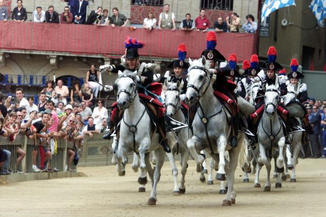 16832569663_b3f993fa74_b